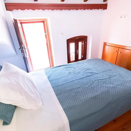 Yiayia'S Central Apartment Simi Zewnętrze zdjęcie